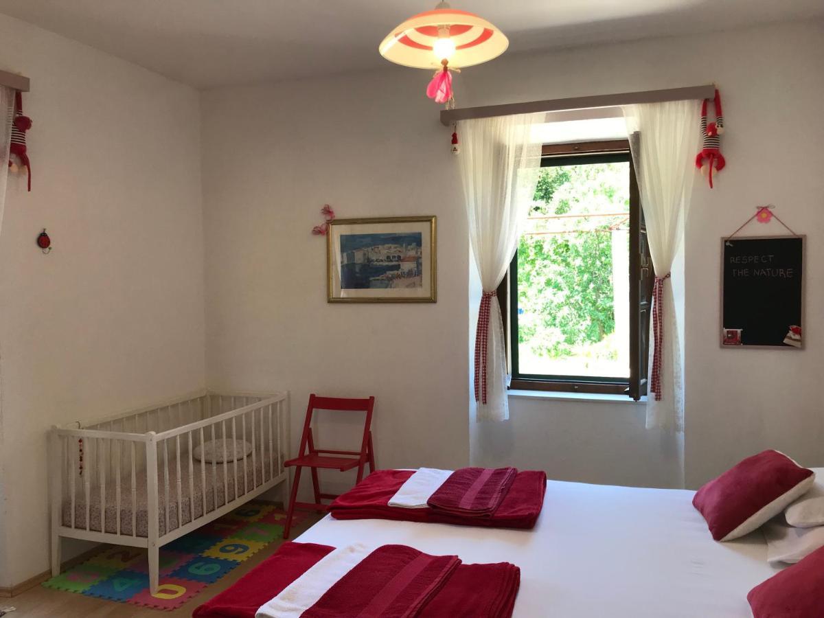 Holiday Home Klaic - Kids Friendly Gruda Kültér fotó