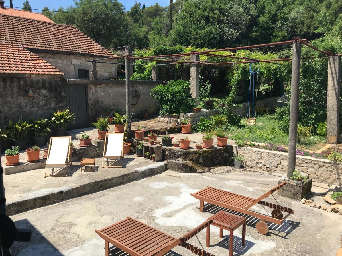Holiday Home Klaic - Kids Friendly Gruda Kültér fotó